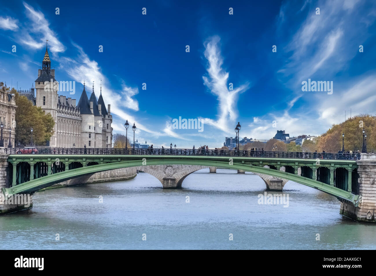 The bridges of the Seine River with the Conciergerie in the background, Paris, France Stock Photo