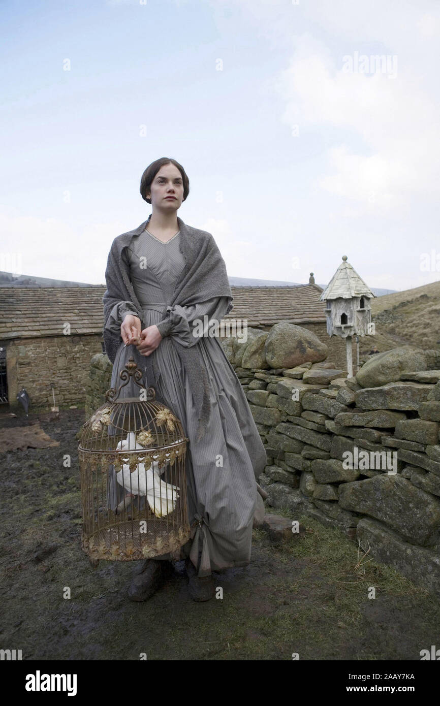 RUTH WILSON in JANE EYRE (2006), directed by SUSANNA WHITE. Credit: BBC / Album Stock Photo