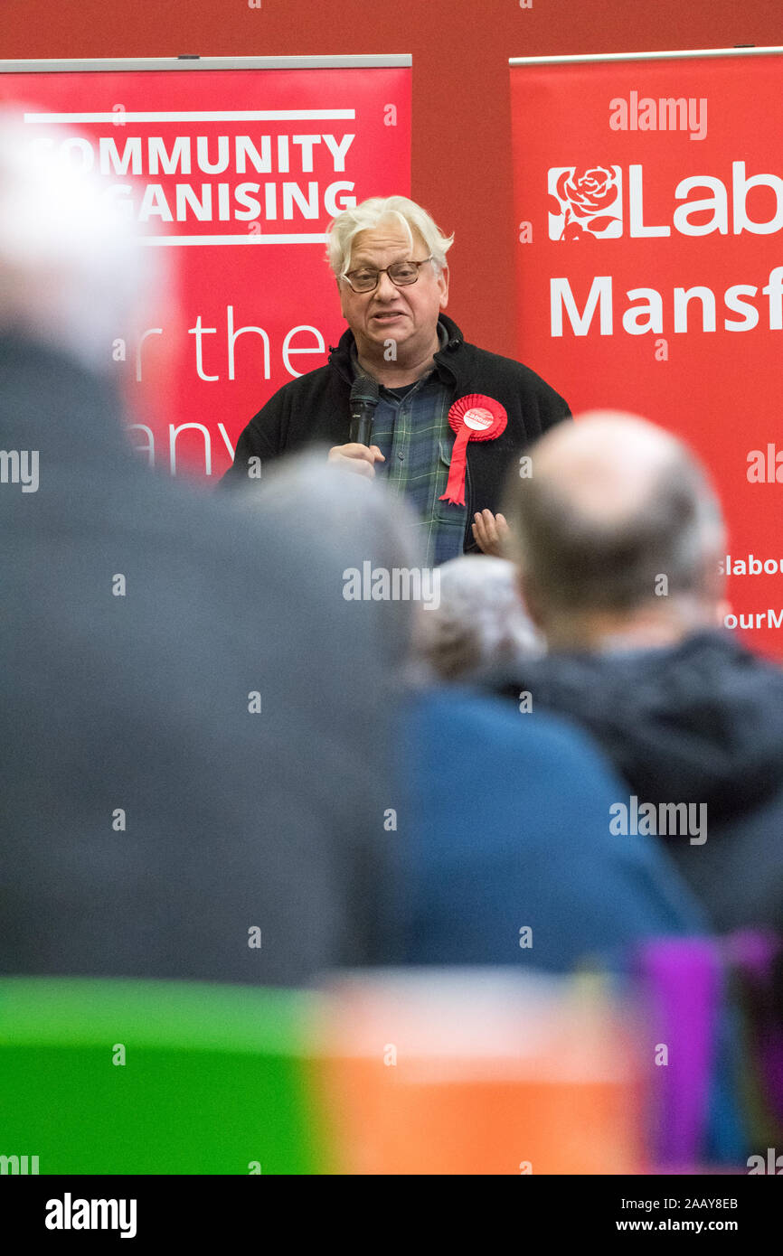 Mansfield, Nottinghamshire,  UK. 24th. November, 2019. Jonathan Lansman, N.E.C. member speaking at the “Unseat Ben Bradley” event in Mansfield, Nottinghamshire. Ben Bradley the Conservative Party candidate for Mansfield won this Labour seat from Sir Alan Meale in the 2017 General Election with a small majority of 1,057. This seat is one of the key battle grounds between the two main parties in the 12th. December General Election, especially now that the Brexit Party are not contesting this seat. Credit: Alan Beastall/Alamy Live News Stock Photo