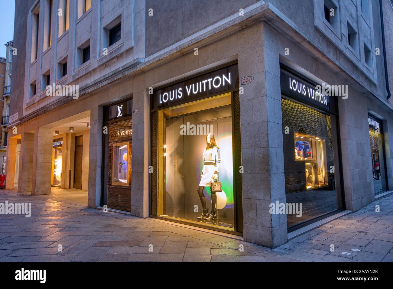 Venice, Italy - October 15, 2019: Louis Vuitton shop in the center of  Venice, Italy. Louis Vuitton was the most powerful luxury brand in the  world Stock Photo - Alamy