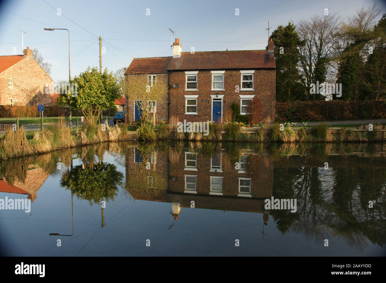 Wetwang Village Pond , Yorkshire Stock Photo