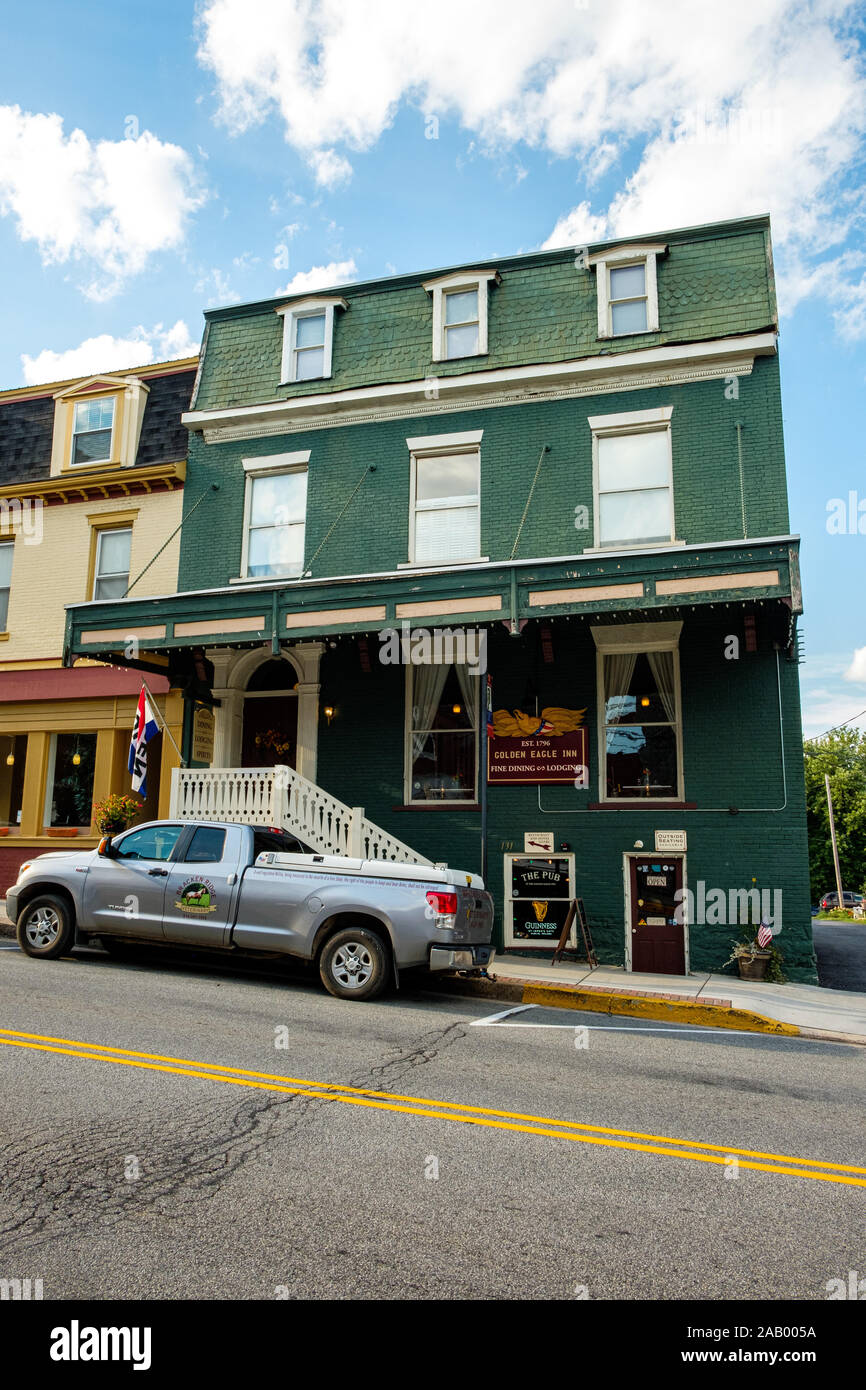 Golden Eagle Pub Stock Photos Golden Eagle Pub Stock