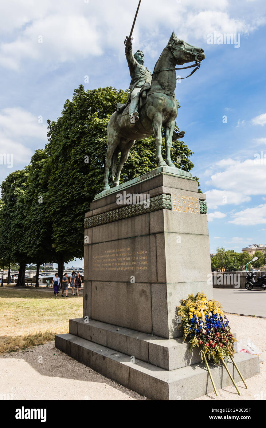 A monument to Simon Bolivar by Emmanuel Fremiet near Pont Alexandre III (Alexander III Bridge), Paris Stock Photo