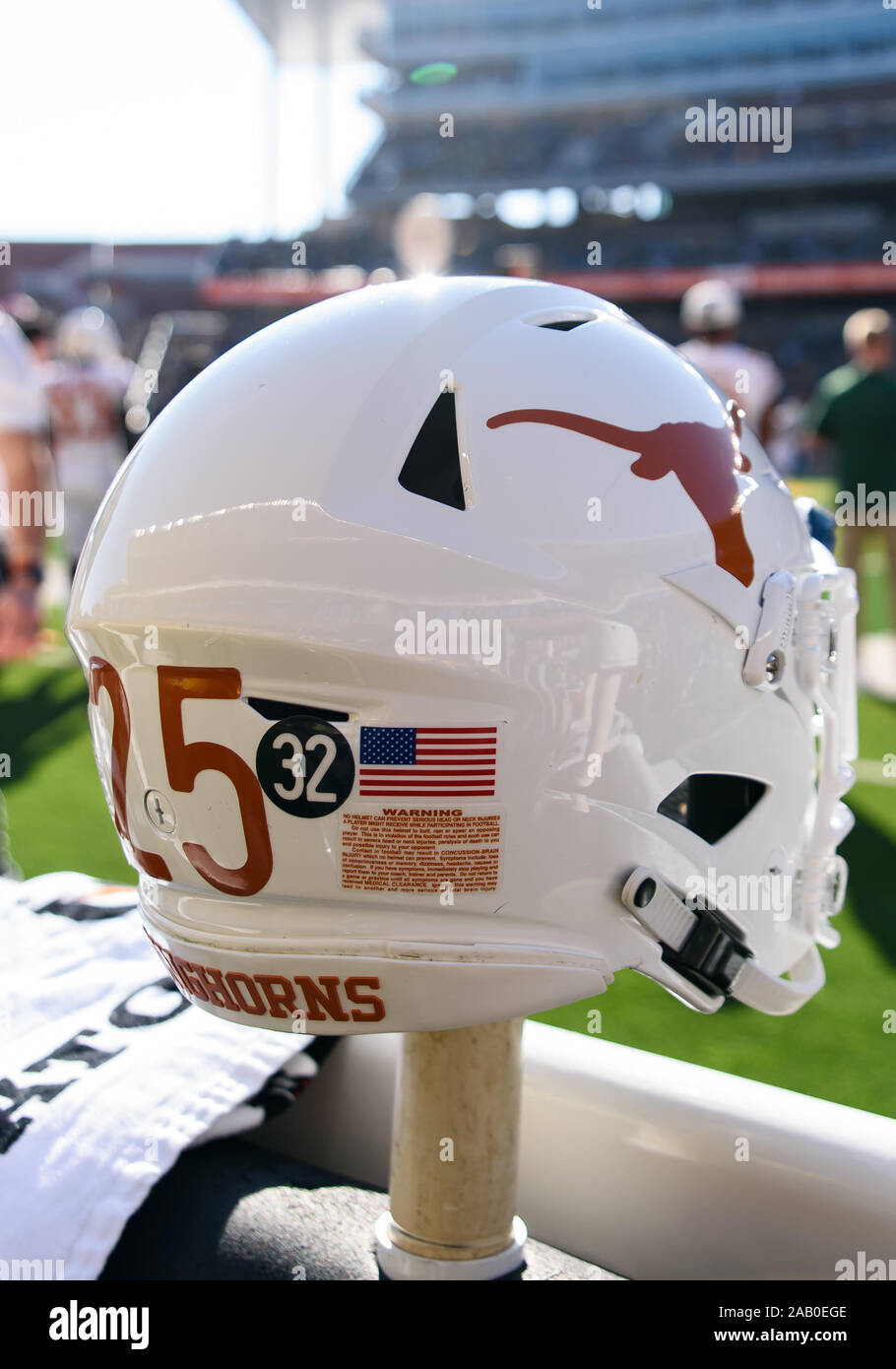 Longhorns mclane stadium hi-res stock photography and images - Alamy