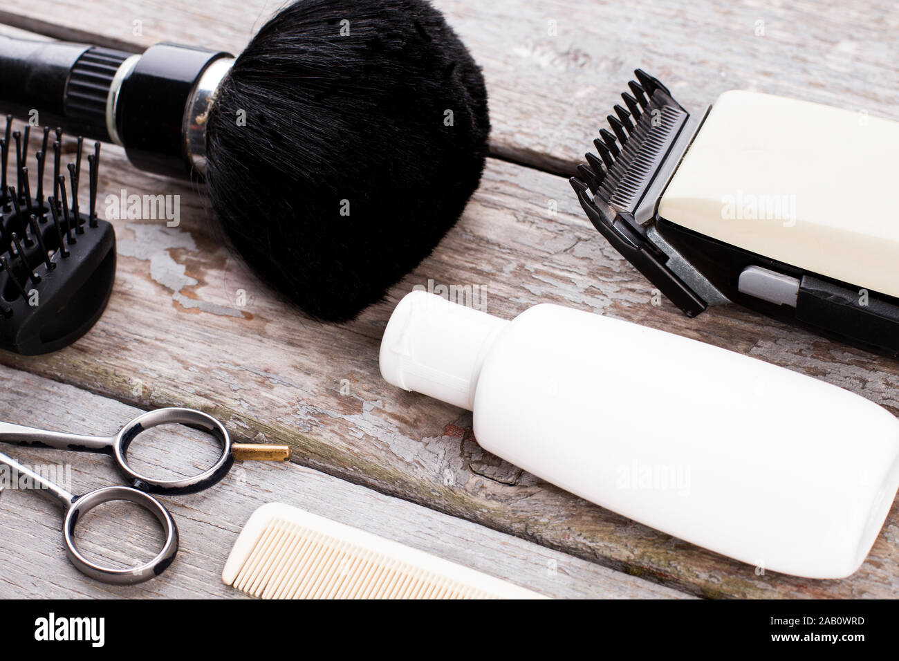 Hair cut tools set for men Stock Photo - Alamy Hair cut tools set for men Stock Photo - Alamy