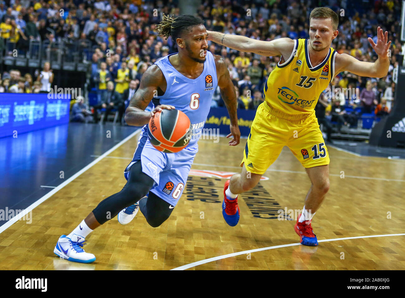 Berlin, Germany, October 04, 2019: Andrew Albicy of Zenit St Petersburg in  action during the EuroLeague basketball game between Alba Berlin and Zenit  Stock Photo - Alamy