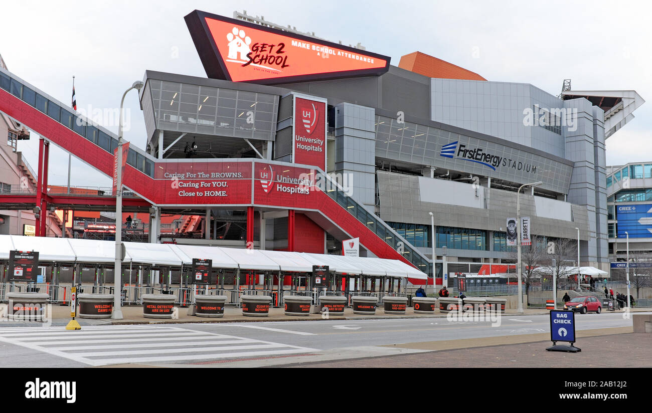 FirstEnergy Stadium on the lakefront in downtown Cleveland, Ohio, USA. The stadium is home to the National Football League Cleveland Browns. Stock Photo