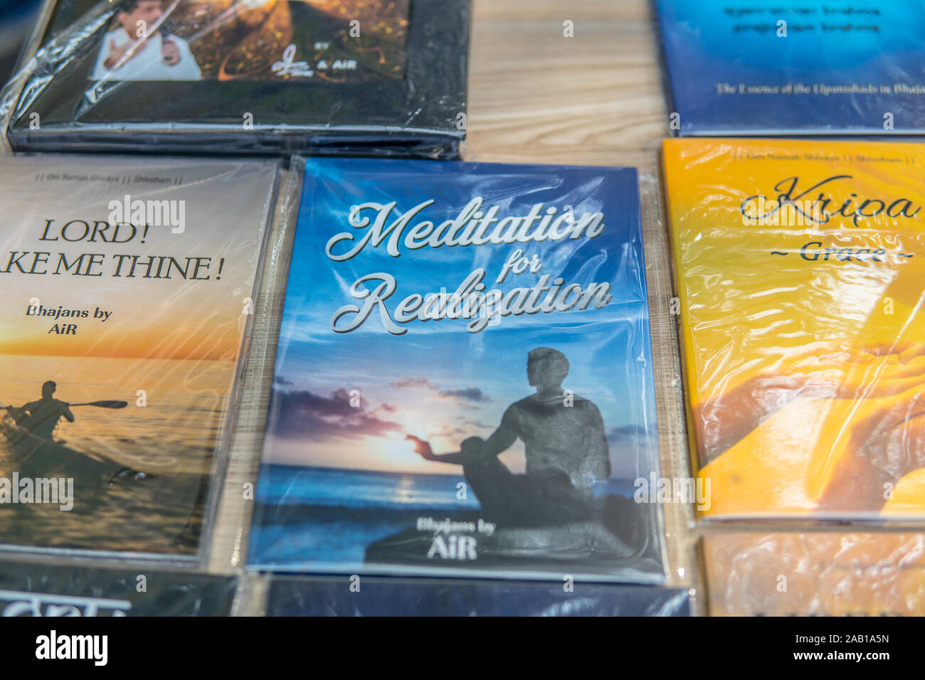 Page 3 God Of Trade High Resolution Stock Photography And Images Alamy