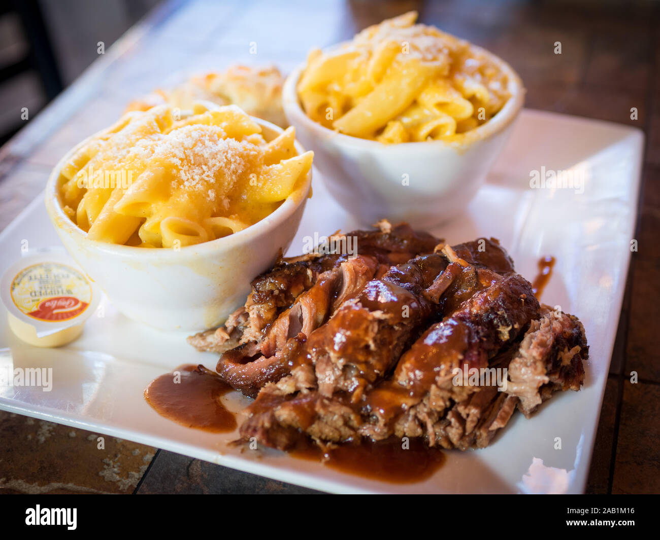 Beef brisket bbq hi-res stock photography and images - Alamy