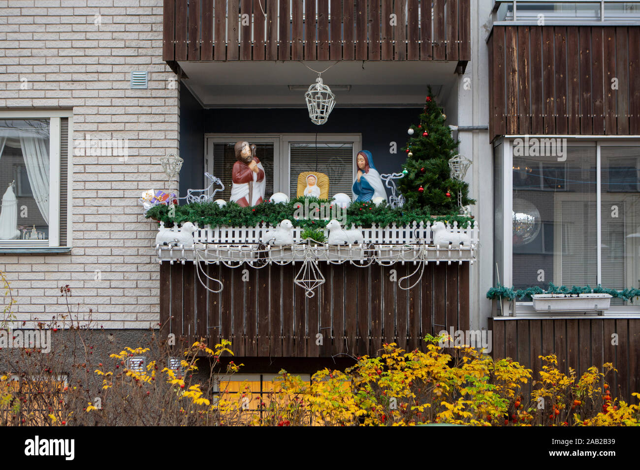 Balcony Decorated Christmas Hi-res Stock Photography And Images - Alamy