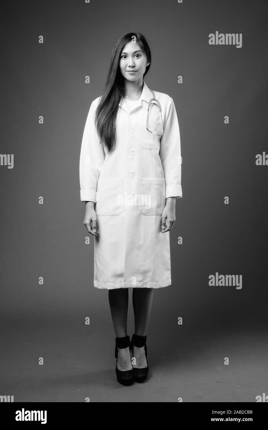 Full body female doctor Black and White Stock Photos & Images - Alamy