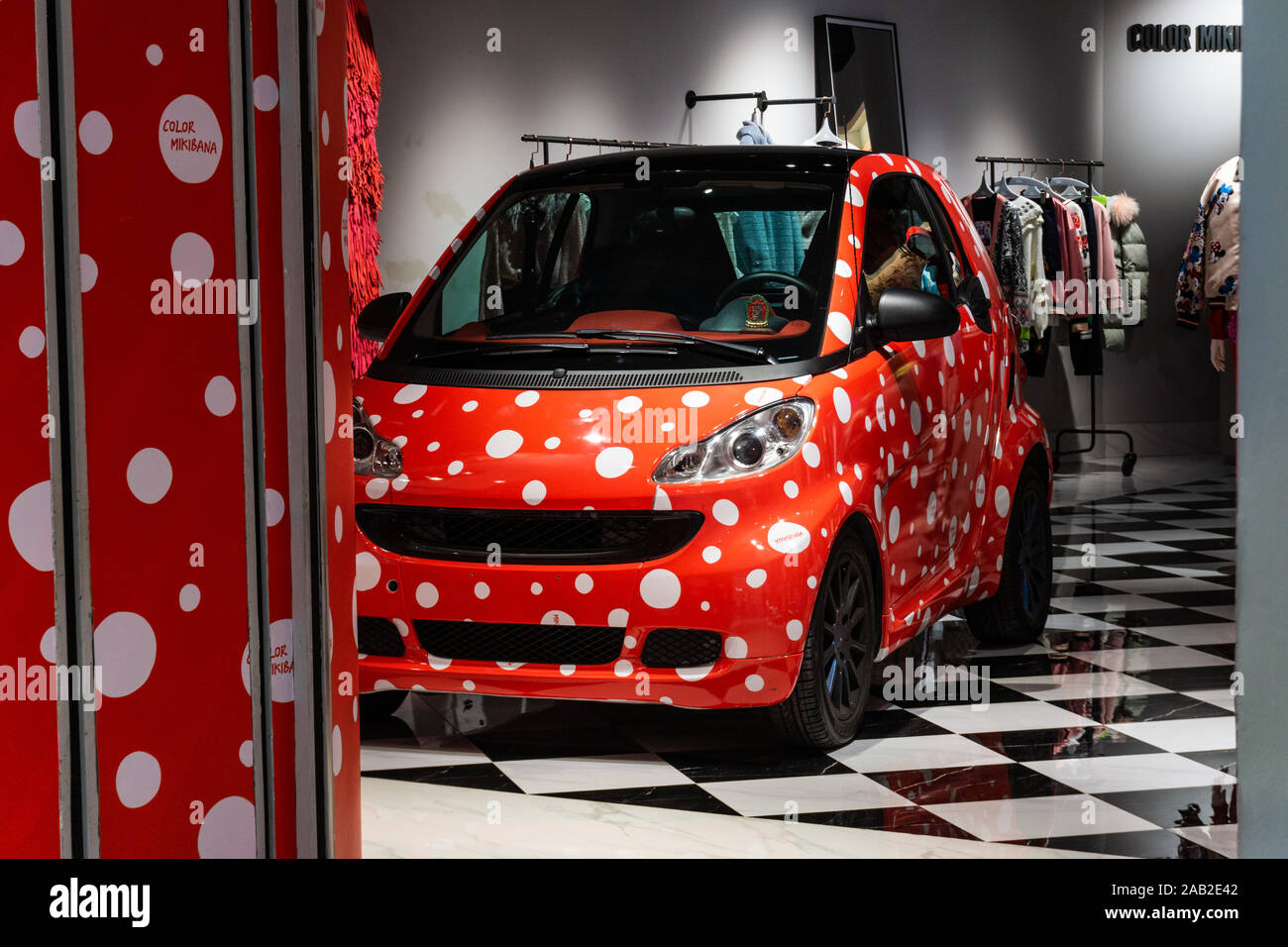 Polka dot car red Stock Photo Alamy
