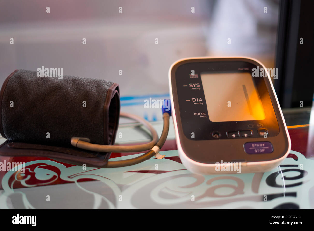 CHIANGMAI,THAILAND-Nov 14, 2019 : Sphygmomanometer on the coffee table in PTT Gas station coffee shop, free for customer who want to use. Stock Photo