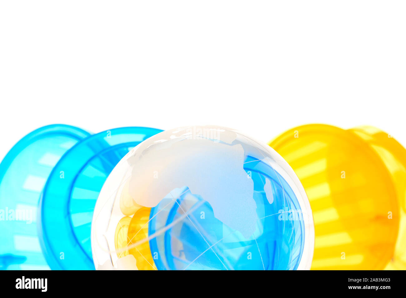 Globus mit Muelltonnen Stock Photo