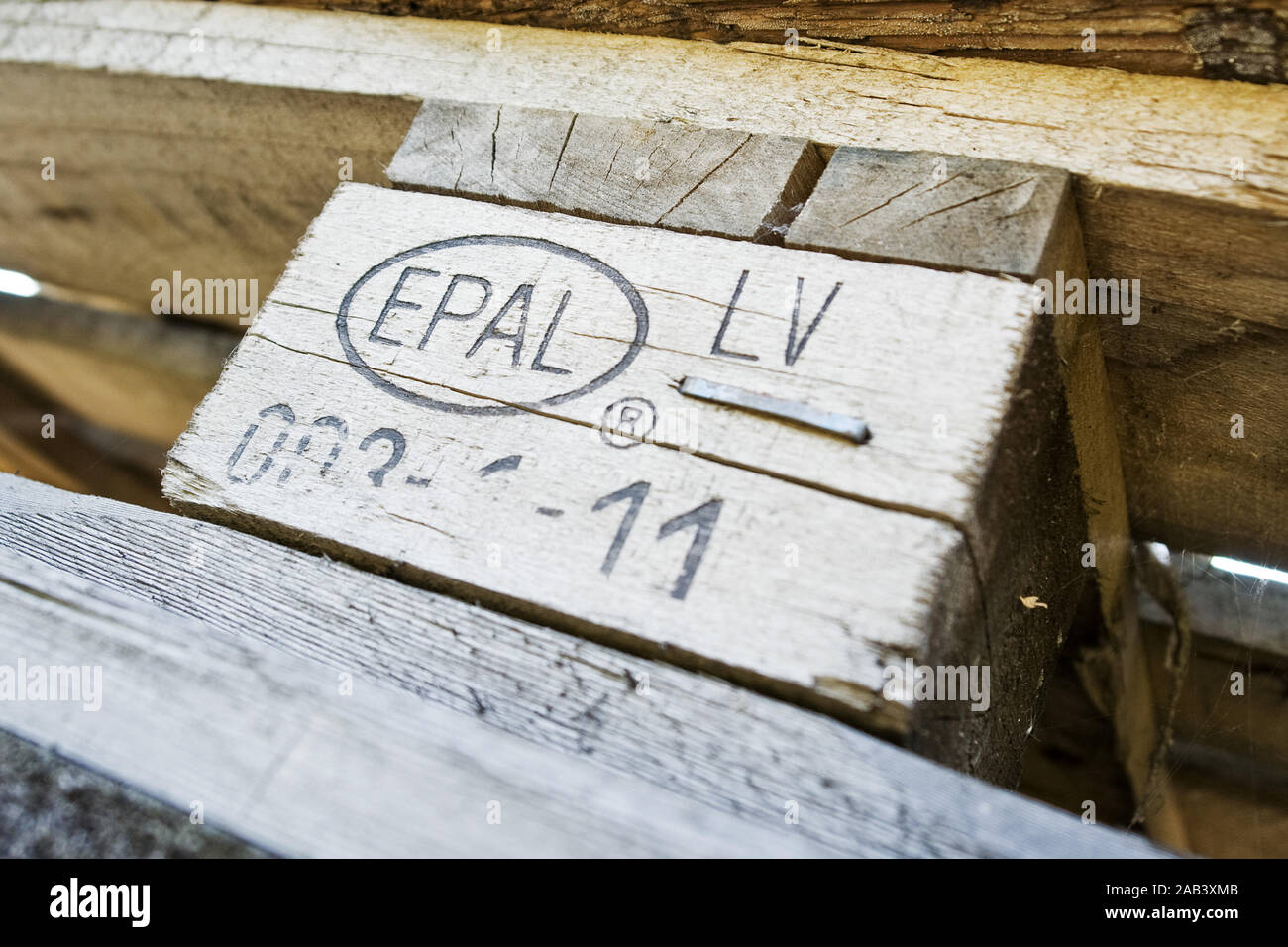 Kennzeichnung einer Europalette|Identification of a euro pallet| Stock Photo
