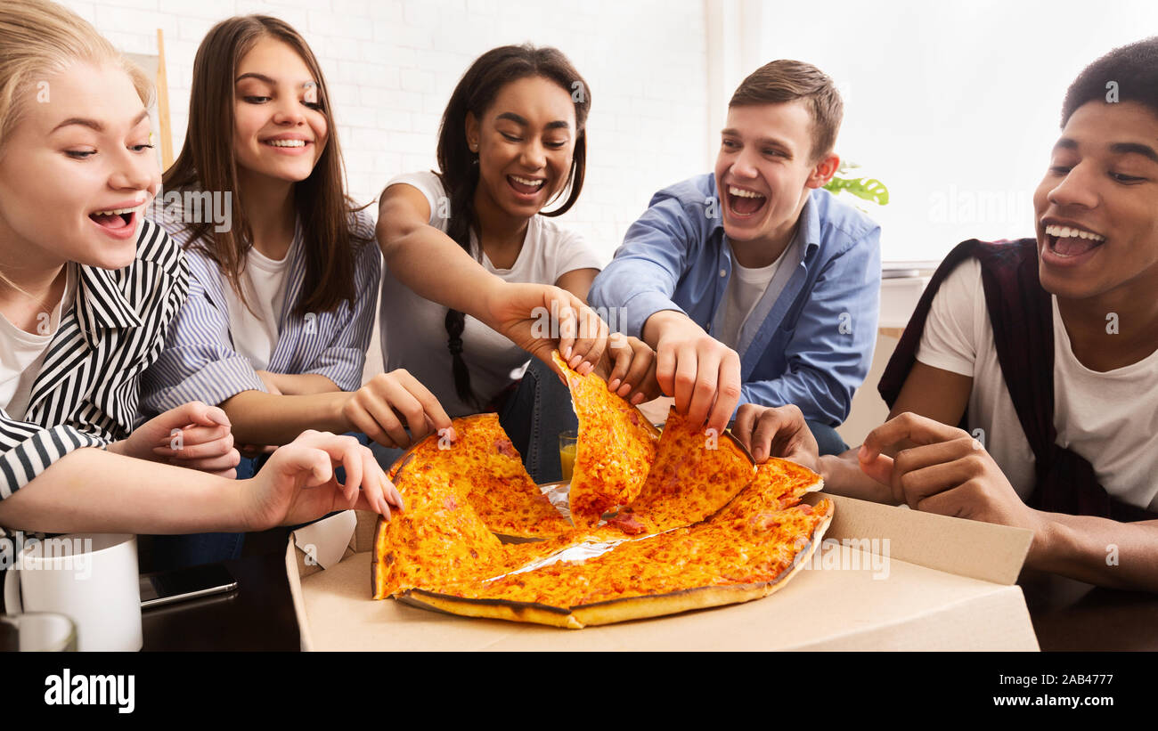 UAE Gets A Friends-Inspired Pizza Joint And We Are Screaming With Joy