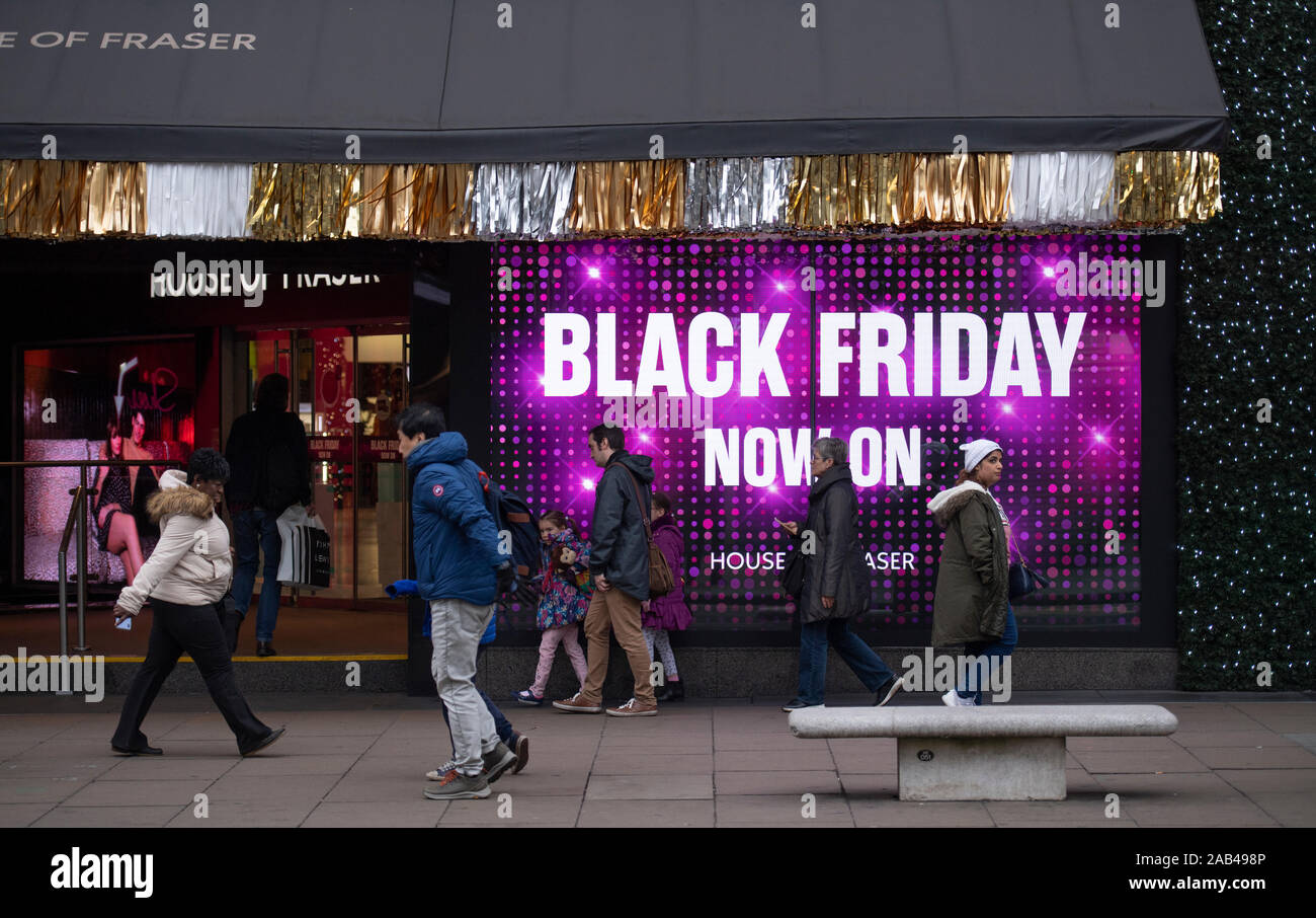Oxford Street, London, UK. 25th November 2019. Shops in London’s Oxford Street offer a week of Black Friday discounts in the run-up to Christmas. Credit: Malcolm Park/Alamy Live News. Stock Photo