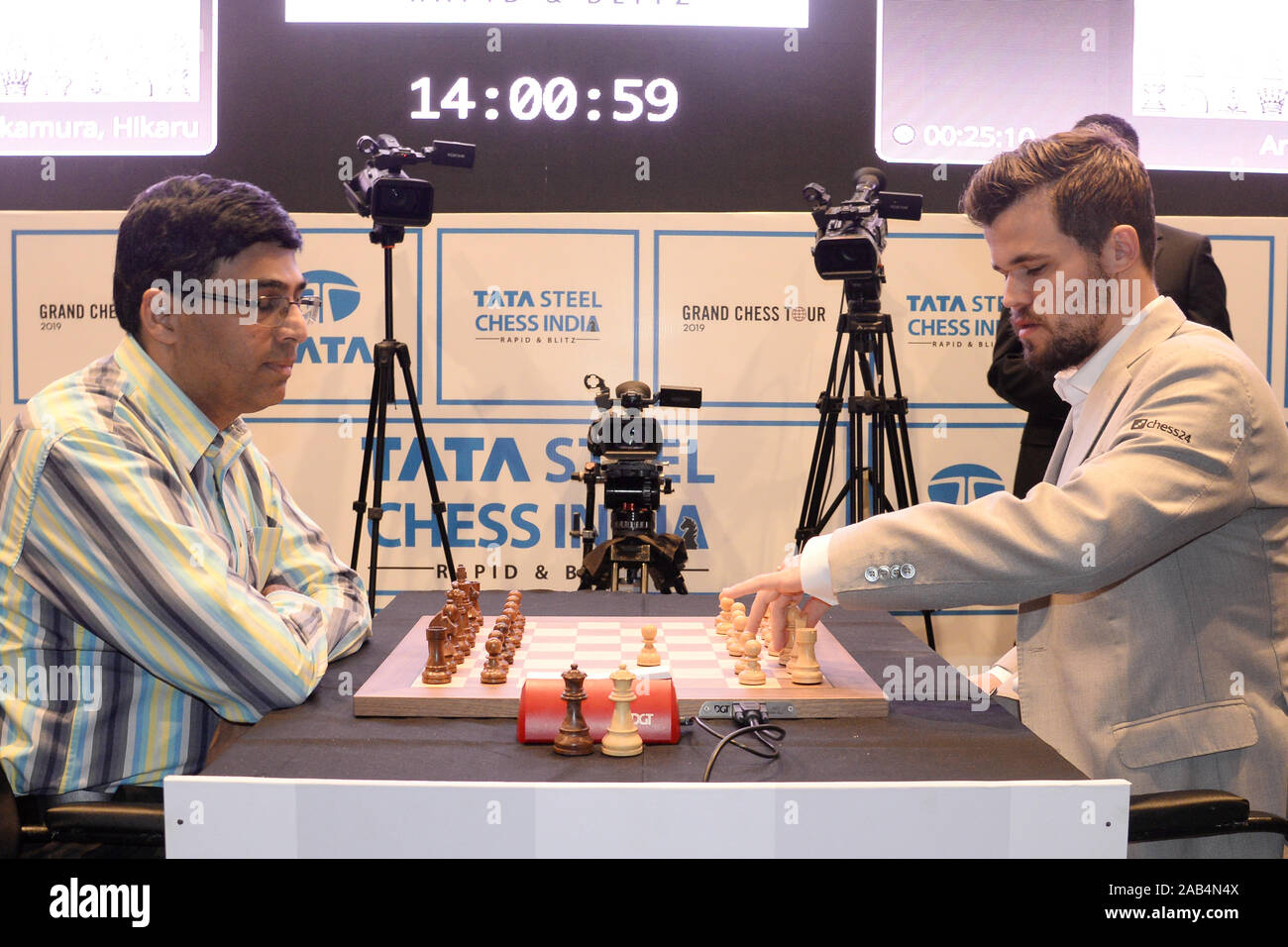 World Chess Champion Magnus Carlsen plays against GM Anish Giri on the last  day of Tata Steel Chess India 2019. (Photo by Saikat Paul/Pacific  Press/Sipa USA Stock Photo - Alamy