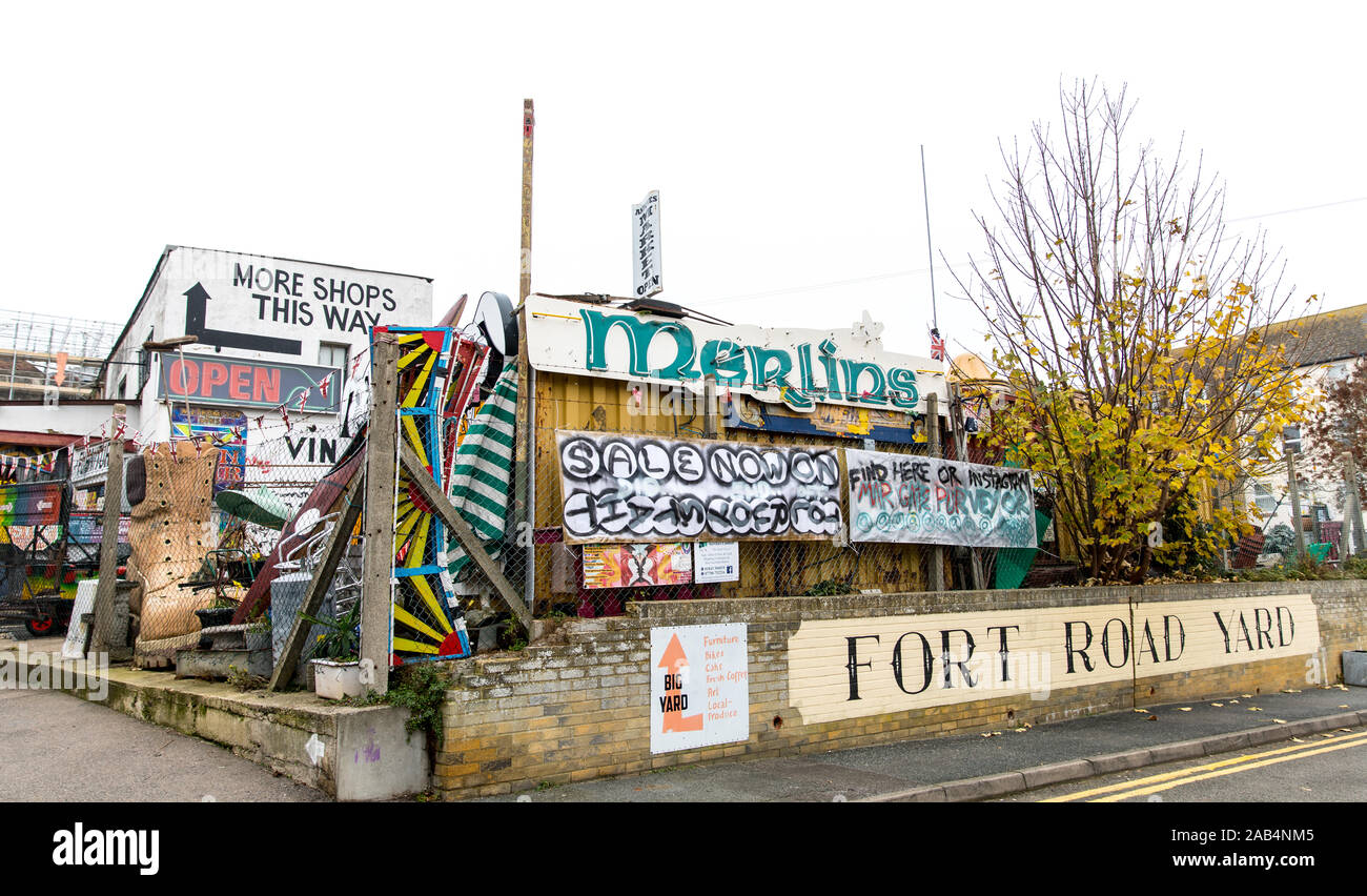 Margate Retro, shop Fort Road Yard, Margate, Kent, England Stock Photo