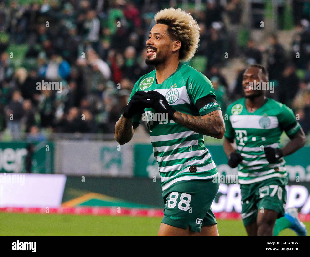 (r-l) Isael da Silva Barbosa of Ferencvarosi TC challenges Dzenan