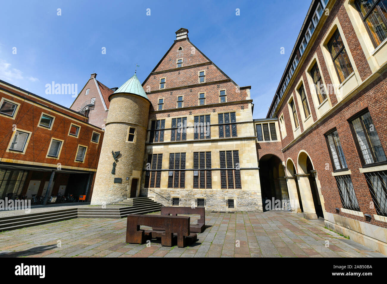 Rückansicht, Hinterhof, Historisches Rathaus, Platz des Westfälischen Friedens, Münster, Nordrhein-Westfalen, Deutschland Stock Photo