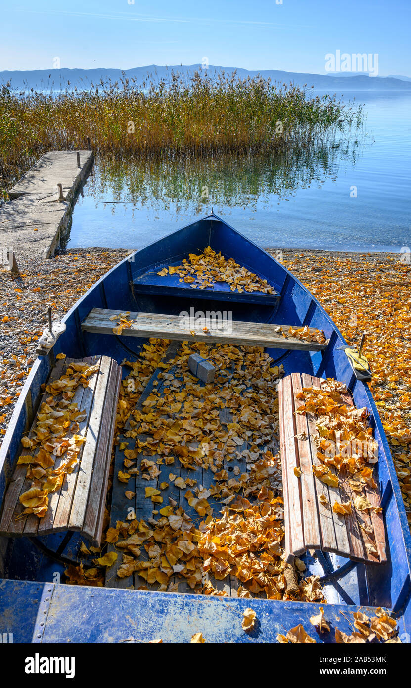 Autumn on the shore of Lake Ohrid near Peshtani in North Macedonia, Europe. Stock Photo