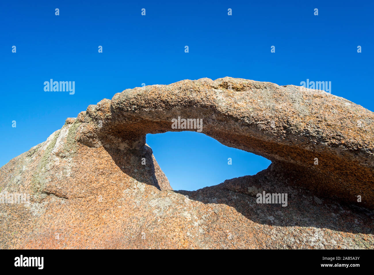 Strange rock formations and water / wind eroded boulders along the Côte de  granit rose / Pink Granite Coast, Côtes d'Armor, Brittany, France Stock  Photo - Alamy