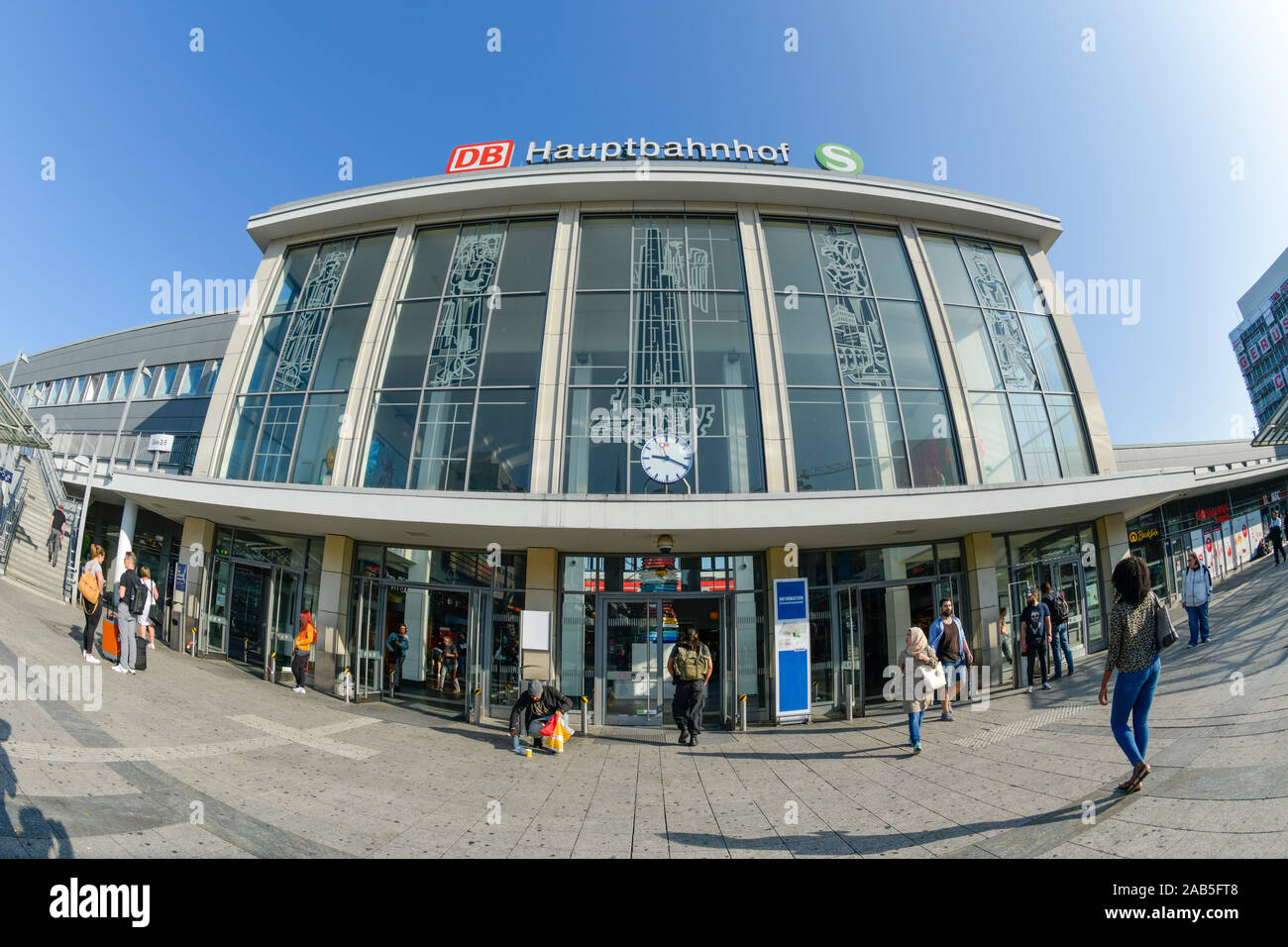 Hauptbahnhof, Dortmund, NordrheinWestfalen, Deutschland Stock Photo
