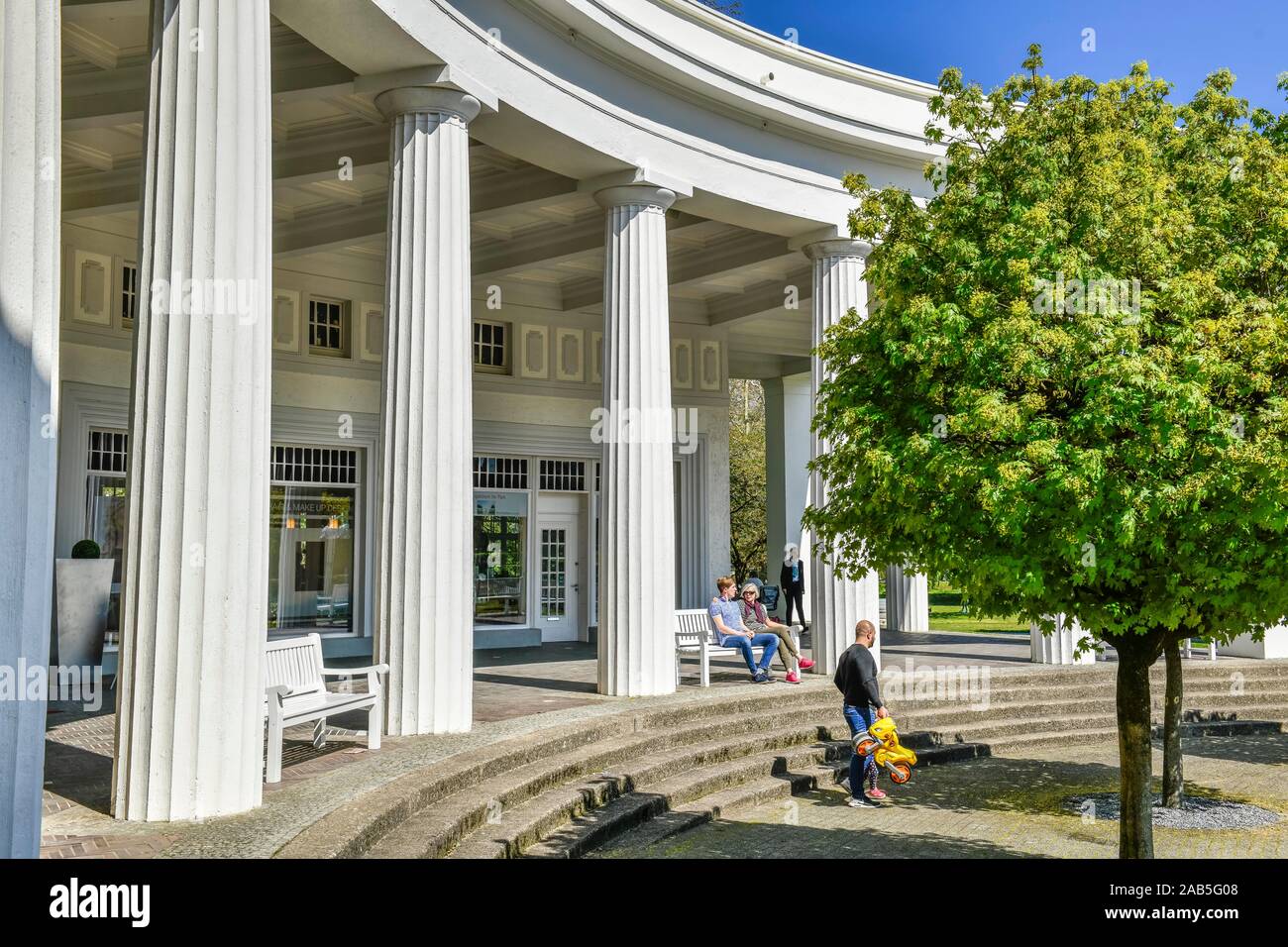 Wandelhalle, Kurpark, Bad Oeynhausen, Nordrhein-Westfalen, Deutschland ...