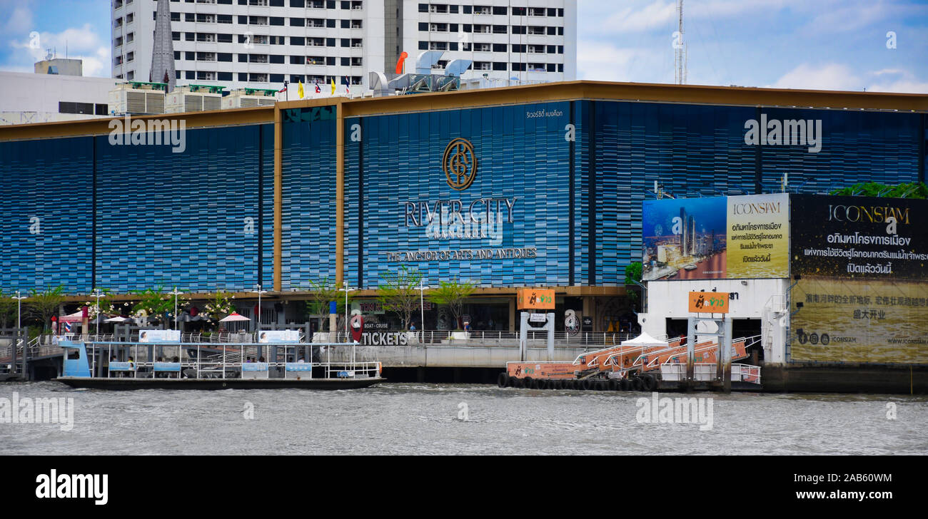 Bangkok, Thailand .11.24.2019: River City Bangkok, The Anchor of Arts & Antiques is a shopping center in Bangkok. It is on the Chao Phraya River on th Stock Photo