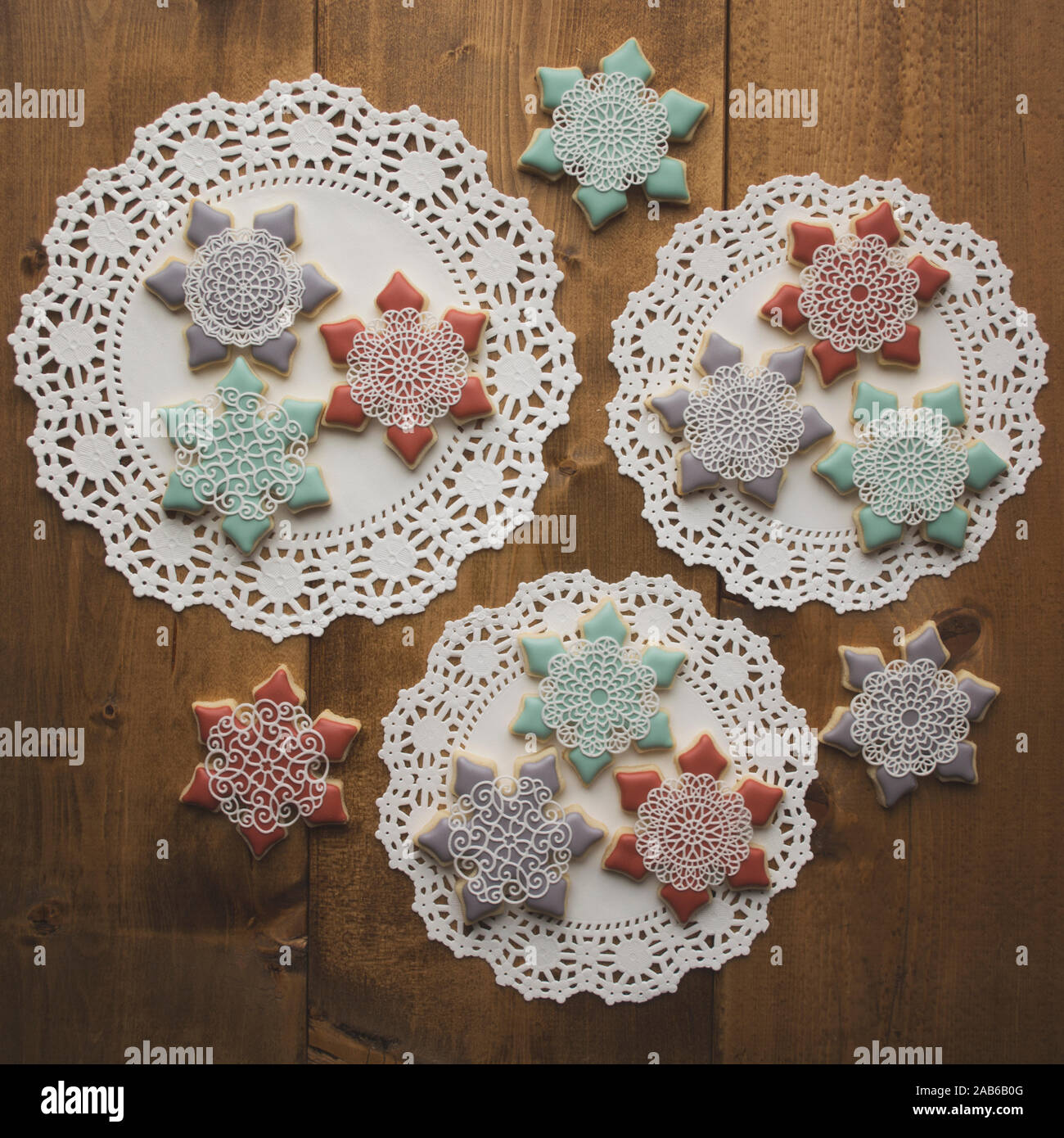 Snowflake lace hi-res stock photography and images - Alamy
