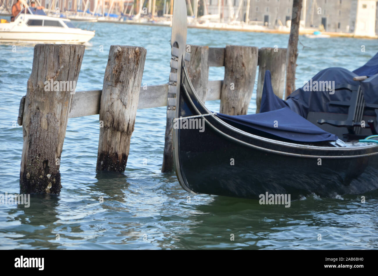 italian gondola close up view Stock Photo - Alamy