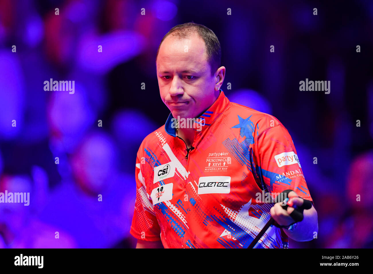 LAS VEGAS, USA. 25th Nov, 2019. Shane van Boening looks on during Day 1 Session of MOSCONI CUP