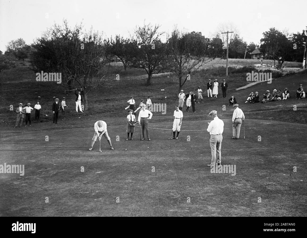 Group of men golfing ca. 1921-1923 Stock Photo