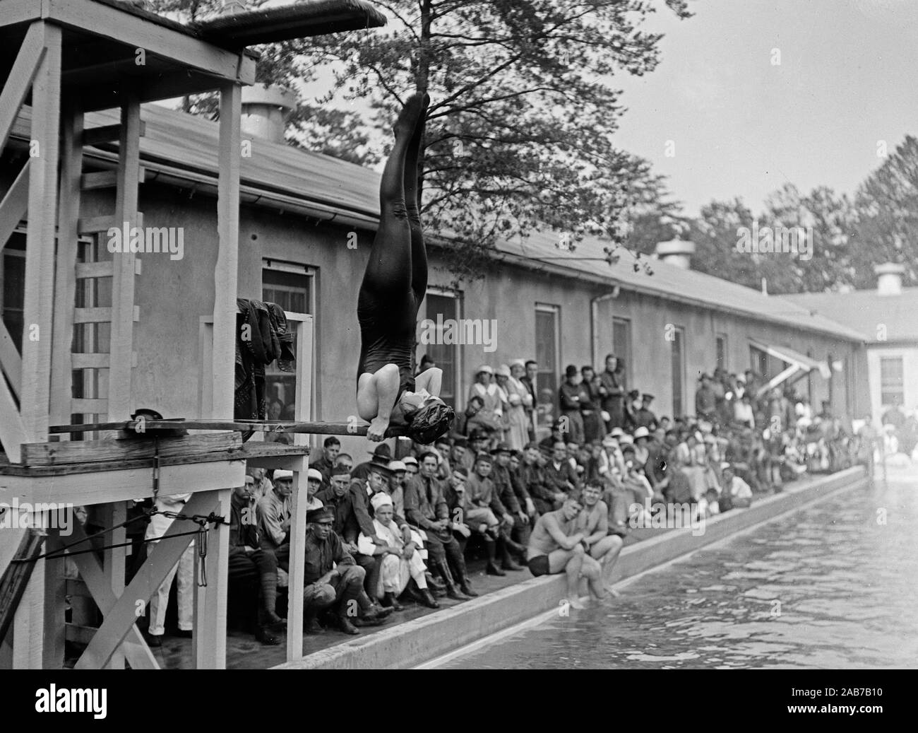 Diving board Black and White Stock Photos & Images Alamy