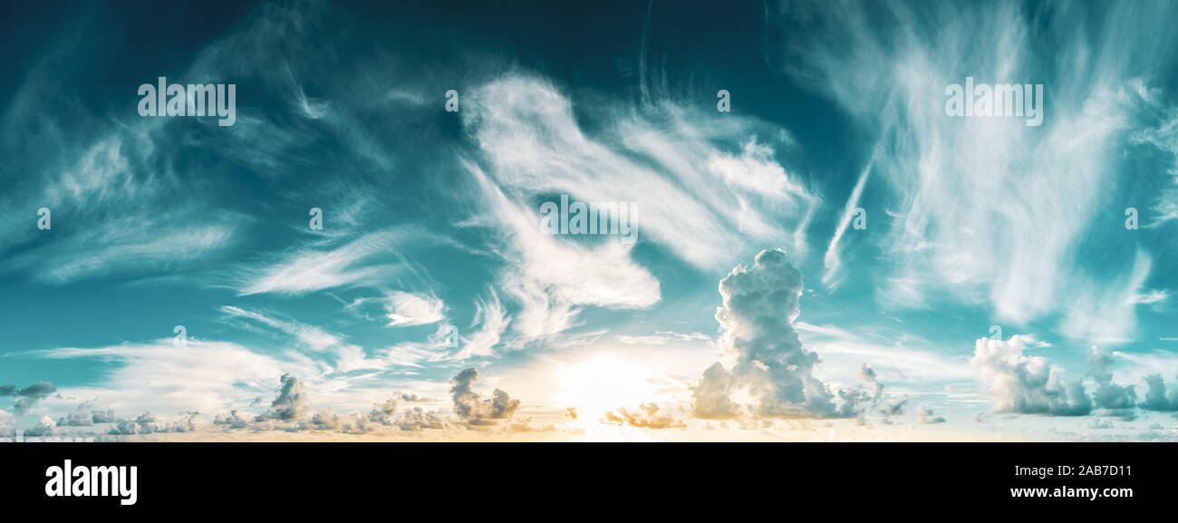 Sky and sun rising hi-res stock photography and images - Alamy