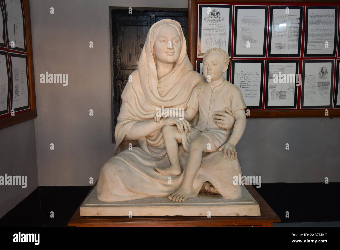 Plaster Of Paris Sculpture High Resolution Stock Photography And Images Alamy https www alamy com seated bhagavati devi with her son young ishwar chandra bandyopadhyay plaster of paris sculpture vidyasagar smriti mandir the birthplace of ishwar image333928096 html