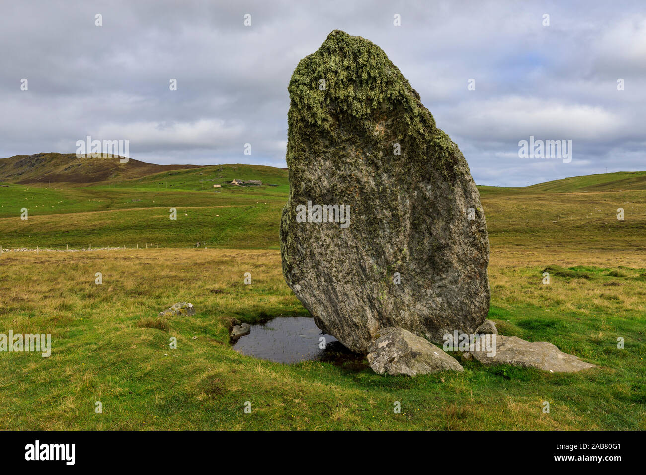 Boardastubble Standing Stone, largest in Shetland, moorland views, Lund, Island of Unst, Shetland Isles, Scotland, United Kingdom, Europe Stock Photo
