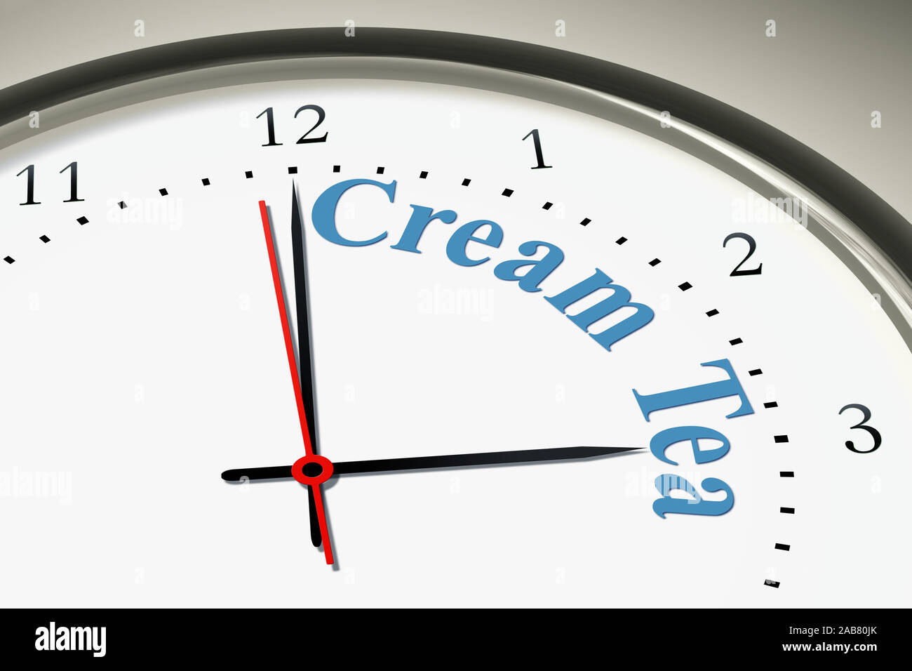 Ein simples Ziffernblatt einer Uhr mit der Aufschrift: 'Cream Tea' Stock Photo