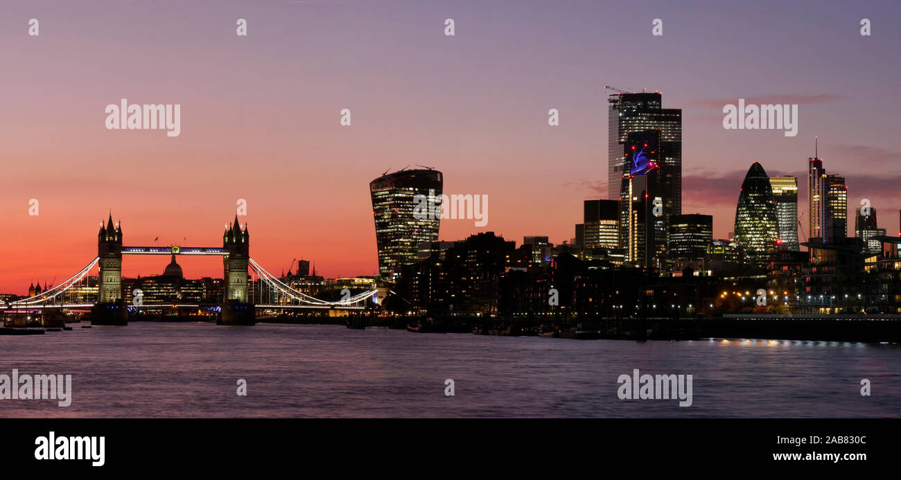 Panoramic view of Tower Bridge framing St. Paul's Cathedral with the