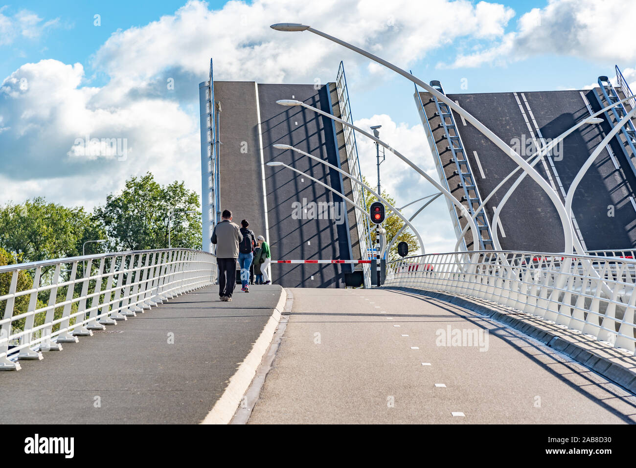 Modern automobile bridge Stock Photo - Alamy