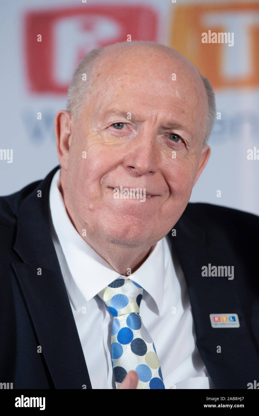 Page 2 Calmund High Resolution Stock Photography And Images Alamy