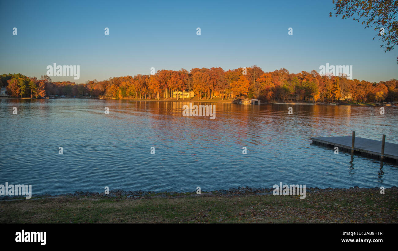 Sunset View from Windjammer Park Tega Cay SC Stock Photo Alamy