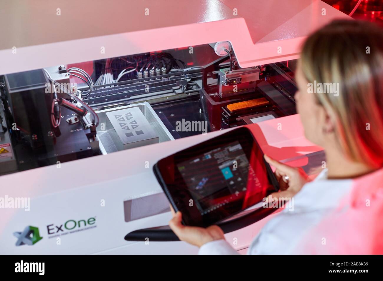 Binder Jetting, Additive manufacturing technology that allows high