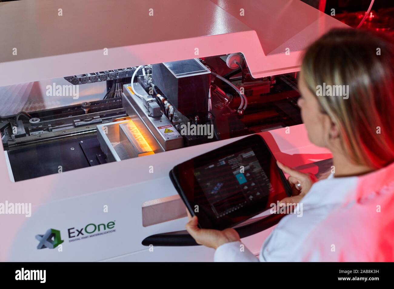 Binder Jetting, Additive manufacturing technology that allows high