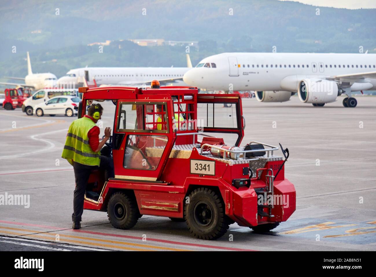Service staff, plane, Bilbao Airport, Loiu, Bizkaia, Basque Country, Spain Stock Photo
