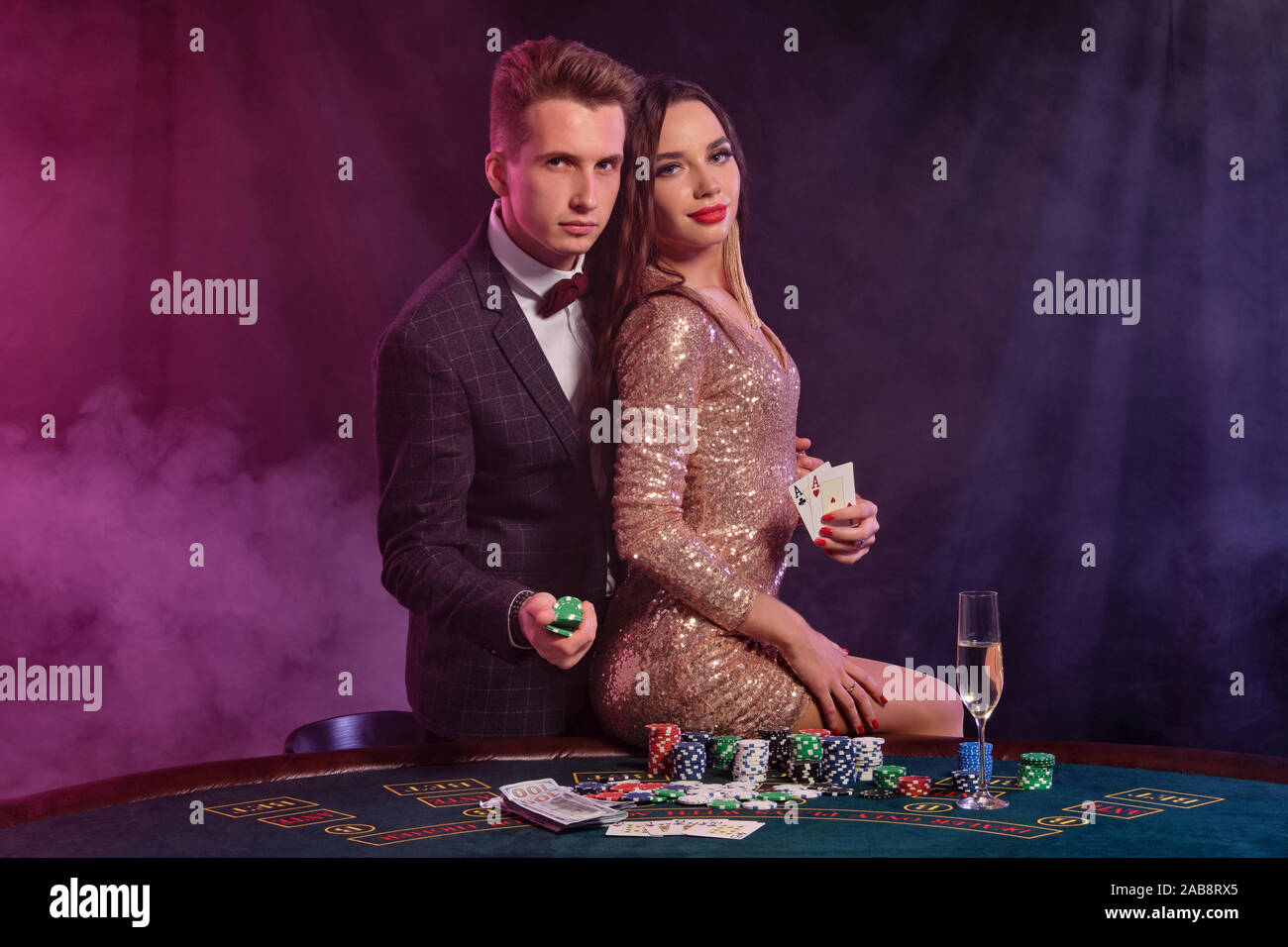 Page 10 Rich Man Table High Resolution Stock Photography And Images Alamy Page 10 Rich Man Table High Resolution Stock Photography And Images Alamy
