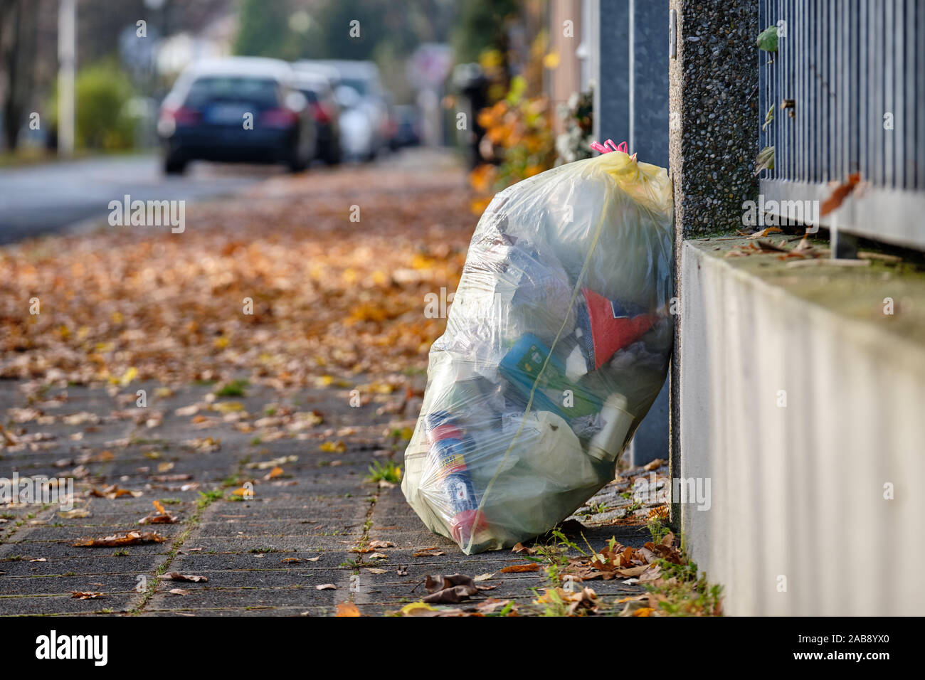 Gelber sack hires stock photography and images Alamy