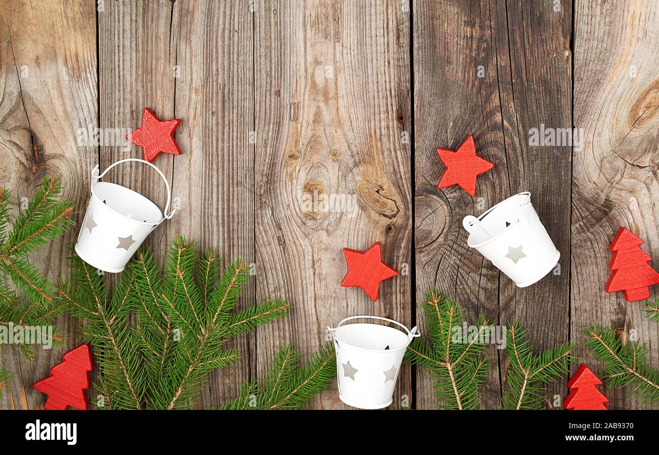 Old christmas tree no needles hires stock photography and images Alamy