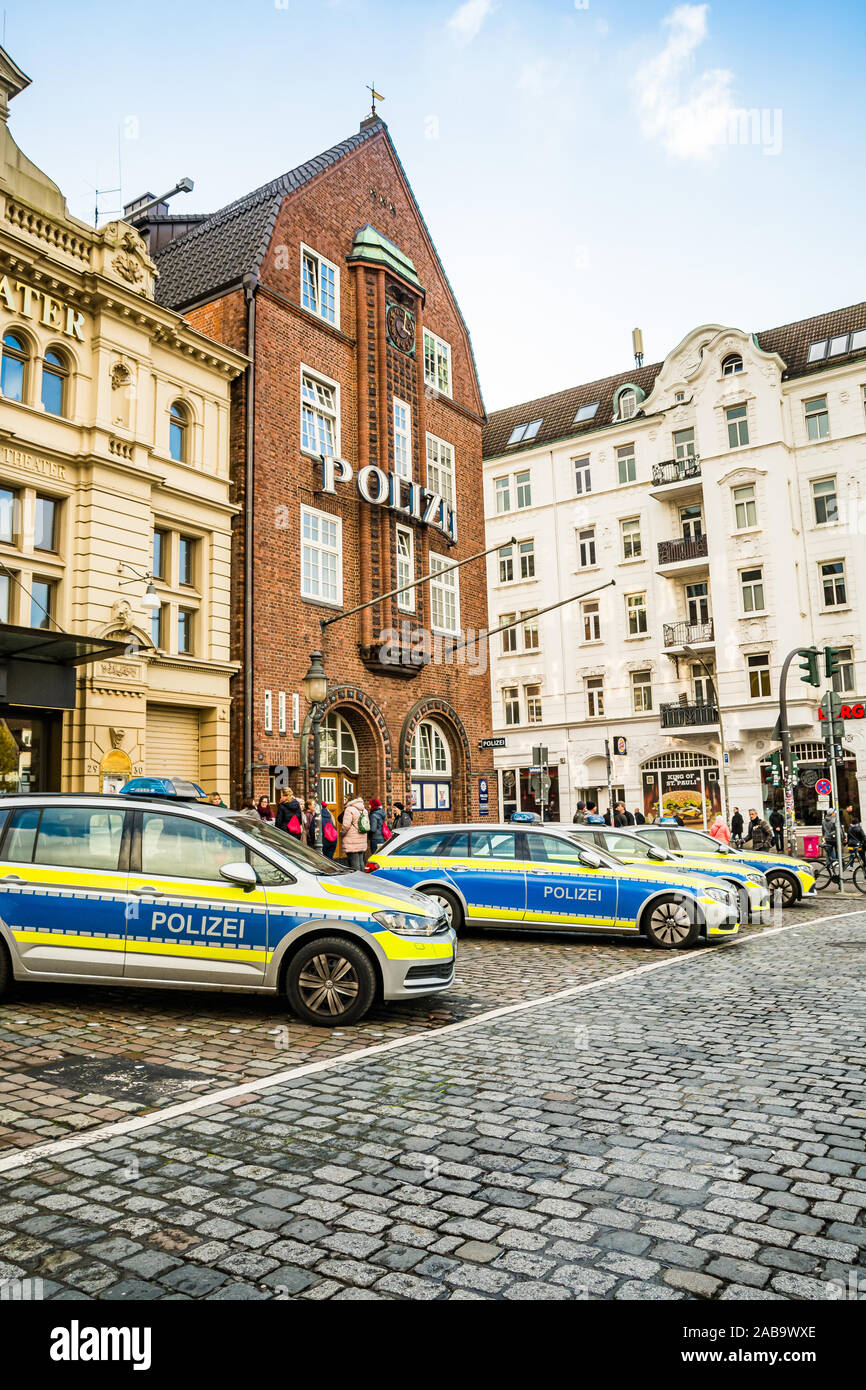 Hamburg, Germany - November 09, 2019. Police station in Sankt Pauli quarter with police cars in front of the building Stock Photo